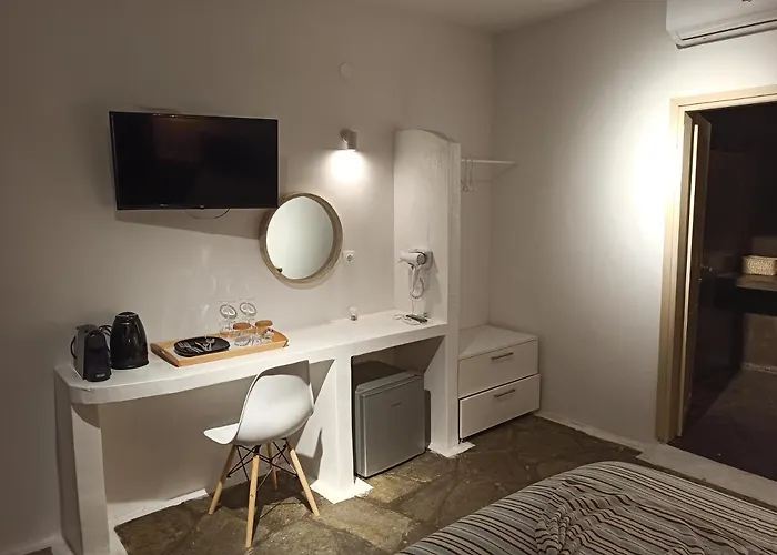 Pietra Mare Vourvourou 3*